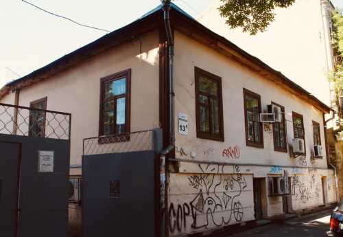 На Подолі заради забудови знесли історичний будинок - INFBusiness
