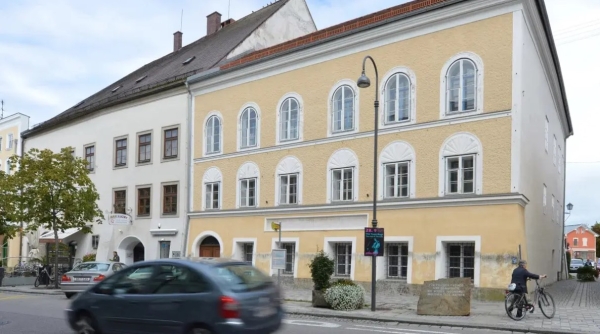 В Австрії вирішили реконструювати будинок, де народився Гітлер (ФОТО) - INFBusiness