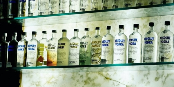 Зливаються. Виробник Absolut та Jameson готується закрити російське представництво - INFBusiness