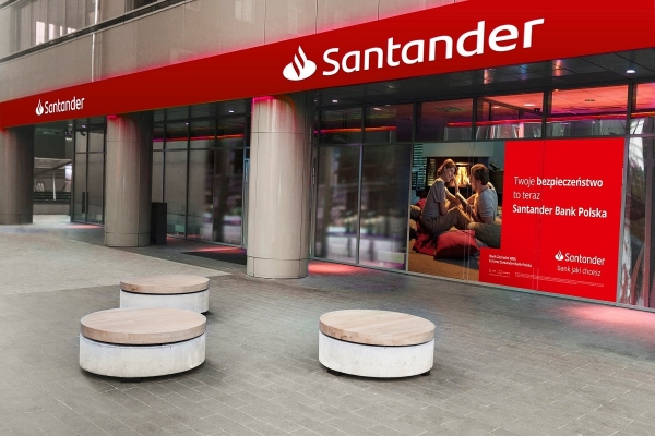 Santander Bank купує частку у кредитному портфелі Signature Bank за $1,1 млрд - INFBusiness