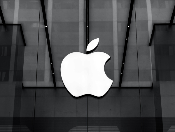 Apple готується до найбільшого у своїй історії викупу акцій на суму $110 млрд - INFBusiness