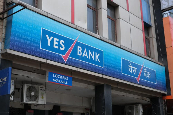 Японська SMBC придбає 13,2% акцій індійського Yes Bank за $1 млрд - INFBusiness