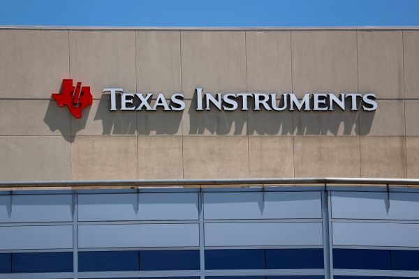 Texas Instruments інвестує $60 млрд у США - INFBusiness