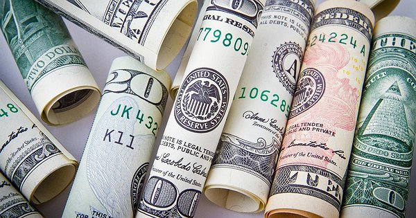 Приплив коштів у спотові ETF біткойна досяг 642 мільйонів доларів - INFBusiness