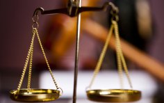 «Скоро тисячі випускників штурмуватимуть виші…» Так можна було розпочати статтю двадцять років тому. Сьогодні ситуація інша – вузи полюють за абітурієнтами, кількість яких минулого року перевищила кількість випускників – до тих, хто закінчив школу, додалися ті, що «пролетіли» з вступом минулого року. Вибір професії: з любові чи з розрахунку? - INFBusiness