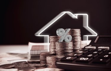 Іпотечні ставки в Україні: середньозважена ставка 8–9% річних у вересні / Shutterstock іпотека