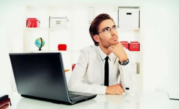 Чи так погано працювати на дядька? Плюси та мінуси фрілансу - INFBusiness