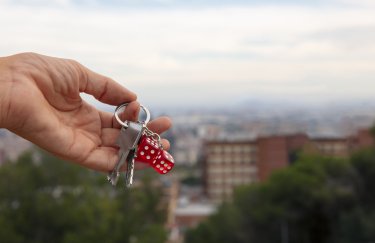 Попит на оренду знижується на тлі збільшення пропозиції та росту цін / Freepik квартира оренда