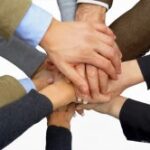 Більшість людей довіряють зовнішності партнера - INFBusiness