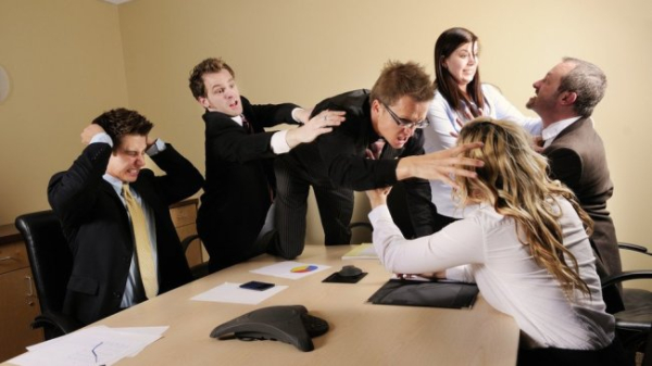 Що робити, щоб погасити конфлікт на роботі - INFBusiness