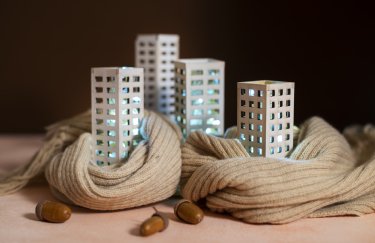 Експерти пояснили, чому в Україні дороге житло і чи чекати на зміни / Freepik нерухомість первинний ринок будинок девелопер