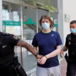 Хакера, який викрав дані Ілона Маска та Барака Обами, зобов'язали виплатити 4 000 000 фунтів стерлінгів. - INFBusiness