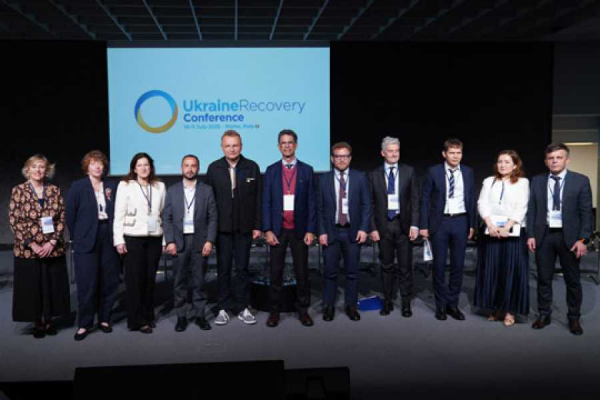 Вiдновлення України представили у Веронi