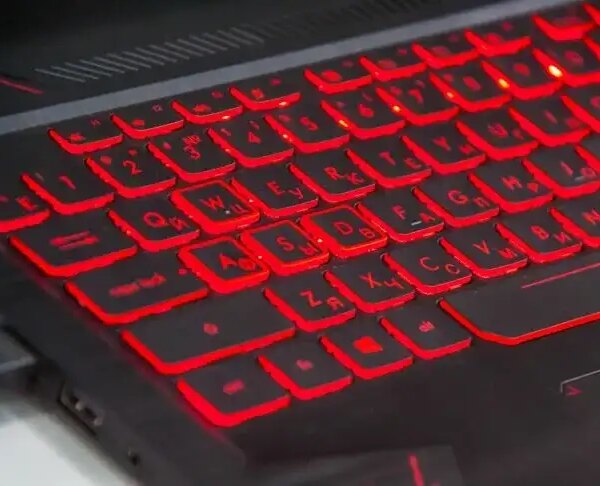 У Європі запустили соцмережу W: альтернатива X та іншим американським платформам