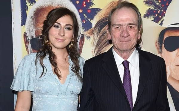 Трагічна смерть дочки Томмі Лі Джонса: її знайшли в готелі у 34 роки