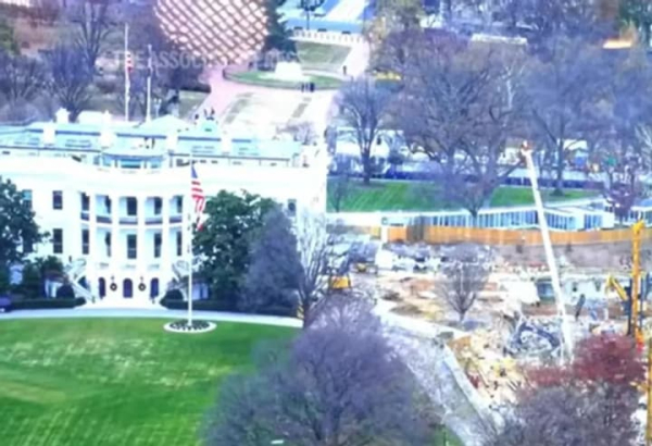 Адміністрація президента наполягає на швидкому узгодженні спорудження трампівської бенкетної зали до весни – медіа