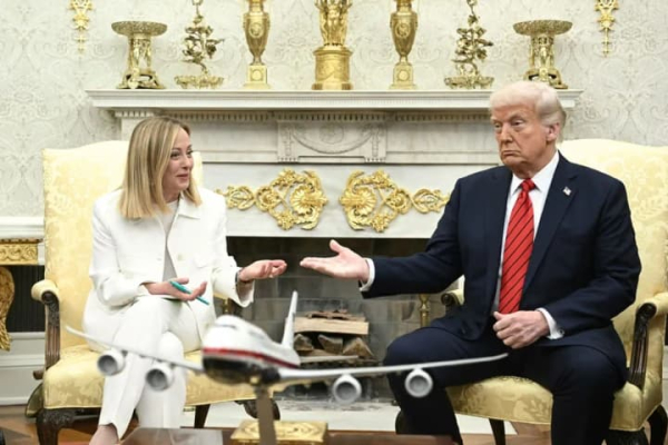 Намагається знизити напругу між США та ЄС: Мелоні втрутилася у конфлікт навколо Гренландії - ЗМІ