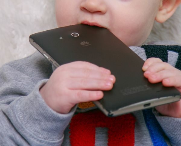 Відомий білоруський банк попередив громадян про обов'язкове оновлення смартфонів