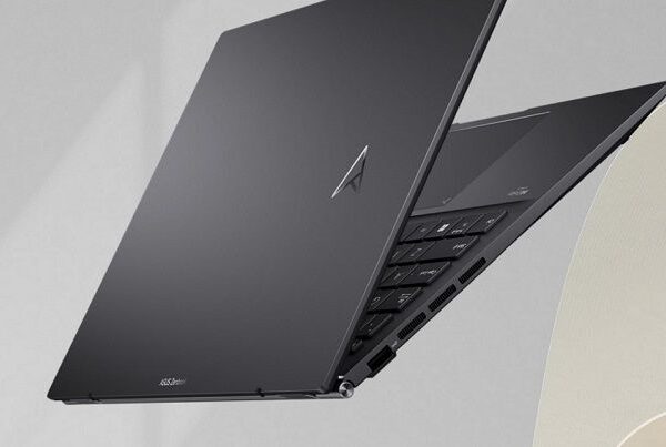 Обидві моделі неймовірно хороші, але все ж таки: Dell XPS 13 Plus…