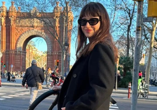 Урсула Корберо з “Паперового будинку” вперше народила дитину.