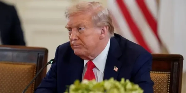 Трамп запровадив глобальні 10-відсоткові мита у відповідь на рішення Верховного суду