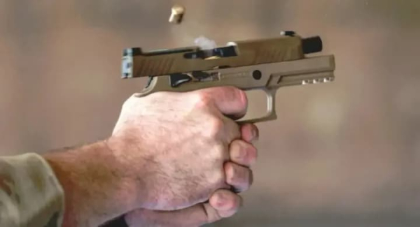 Небезпечний зловмисник увірвався до маєтку Трампа Мар-а-Лаго та був ліквідований.