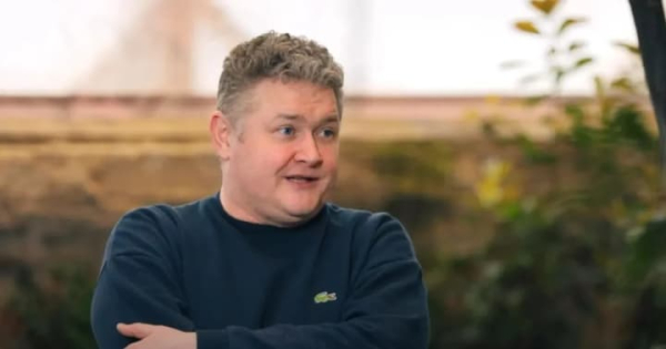 Назар Задніпровський розповів, через що Галина Безрук вирішила працювати в росії, а не в Україні.