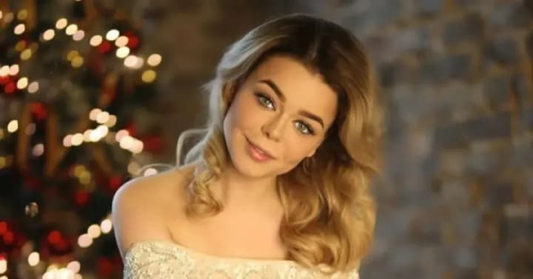 Гросу під “Волошками” сповістила про стать майбутньої дитини.