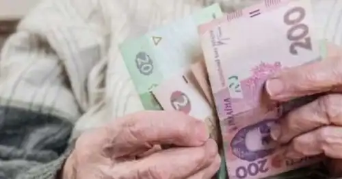 Гетманцев лякає знову: чи зникнуть соціальні виплати, якщо не буде грошей від&hellip;