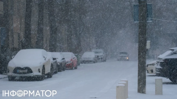 Падіння цін на нафту: очікування щодо вартості пального в Україні