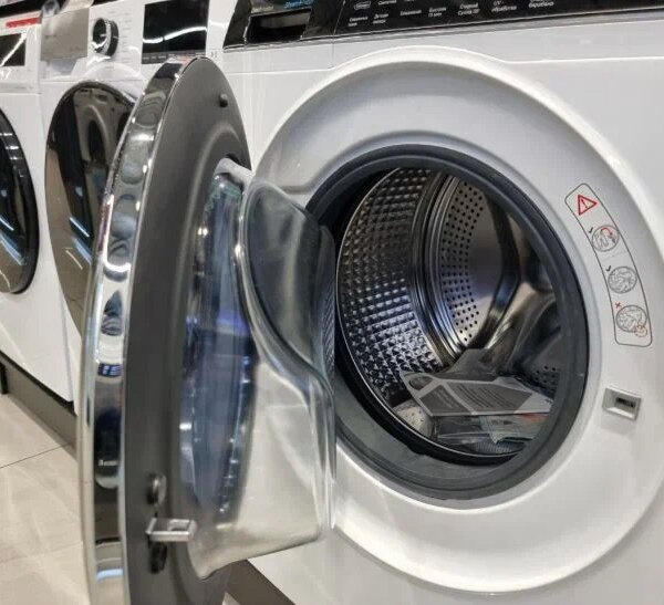 Виконали розтин і ось що знайшли всередині пральних машин Bosch та Miele:&hellip;