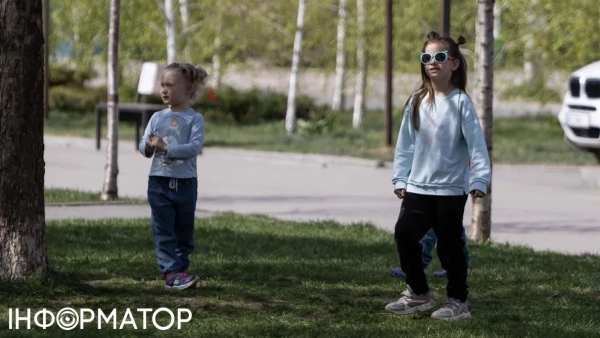 Багато дітей-переселенців залишаться без допомоги: депутат “Слуги народу” засудив рішення…