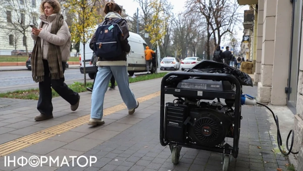 Експерт: Бізнес процвітає на відключеннях електроенергії, що здебільшого трапляються вдень.