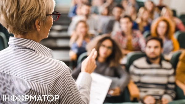 Підвищення окладів професорам університетів під питанням через Міносвіти – депутат