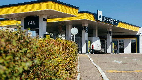 Польський Orlen веде переговори про купівлю частки в Укрнафті 1