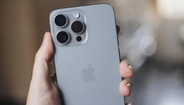 iPhone-користувачів у понад 90 державах попередили про шпигунську атаку — інформують медіа