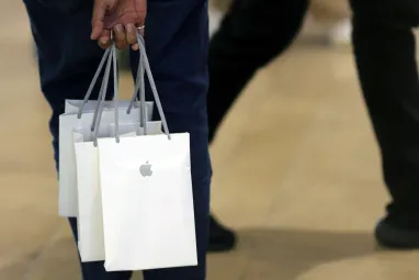 Apple запроваджує оренду iPhone, iPad та Mac з можливістю придбання, повідомляє Bloomberg