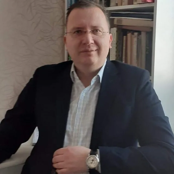 Економіст Олексій Кущ Економіст Олексій Кущ