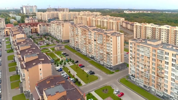 Житло біля парку Феофанія