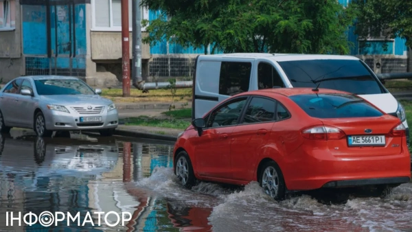 Вартість бензину та дизелю в Україні може сягнути понад 100 гривень за літр, вважають аналітики.