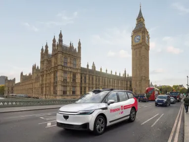 Baidu і Lyft тестують безпілотні таксі в Лондоні