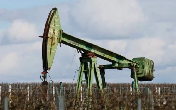 Bloomberg: Індія зменшує імпорт російської нафти через атаки України та розглядає інші варіанти поставок