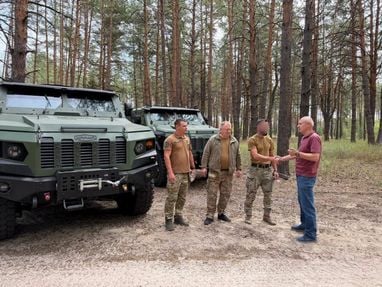 Національна гвардія поповнилася броньованими автомобілями «ВАРТА 2» (з фото).