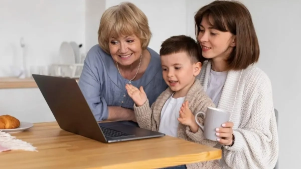 Родина ВПО Фото: Мінсоцполітики Родина ВПО Фото: Мінсоцполітики