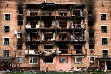 Україна зазнала прямих збитків від війни, що сягнули майже 200 мільярдів доларів.