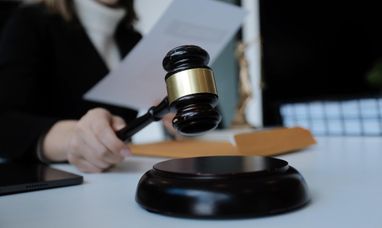 Рейдерство в Україні: зменшення кількості справ, але зростання захоплень власності