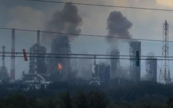 Нафтопереробний завод у місті Орськ припинив свою діяльність після удару українських безпілотників.