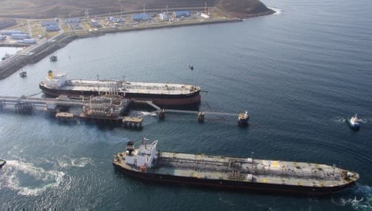 Сирія повідомила США про готовність значно зменшити закупівлі нафти з Росії – Reuters