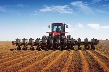 Яку площу земель було викуплено та де саме в липні