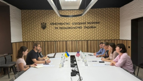 Україна, після російських атак, запросила у Сполучених Штатів допомоги в придбанні пристроїв для зберігання зерна.